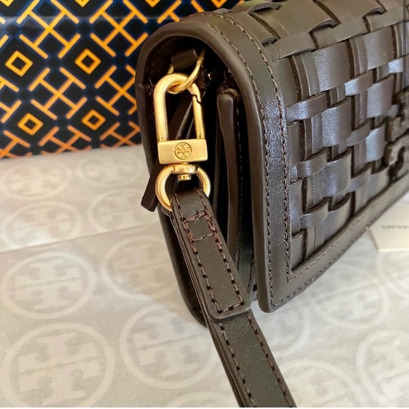 🚫SOLD🚫🍀NEW🍀Tory Burch Britten woven flap envelope continental wallet - Picture 3 of 7